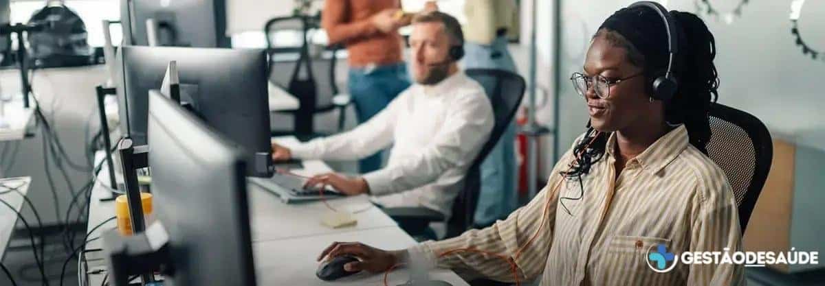 Ferramentas essenciais para modernizar centros de contato no setor da saúde