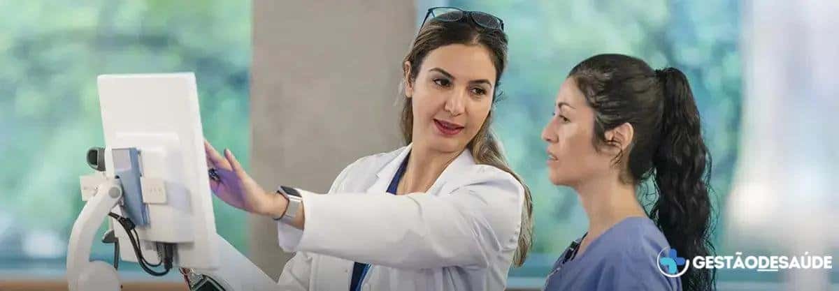 Como a inteligência artificial transforma a informática clínica na saúde